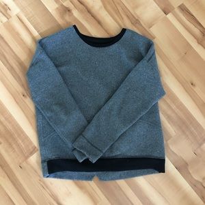 Lululemon Women’s Crewneck